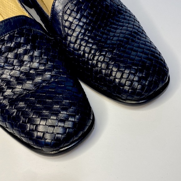 ROBERTO CAPUCCI Black Leather Designer Heels!!! Made in Italy 🇮🇹 - Picture 7 of 9